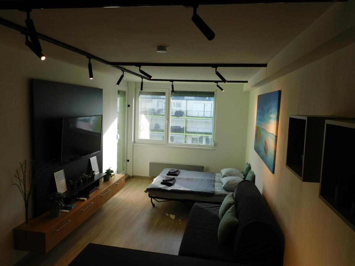 Chill & Relax Apartment Siofok Luaran gambar