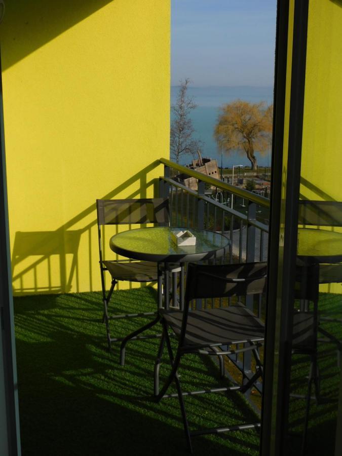 Chill & Relax Apartment Siofok Luaran gambar